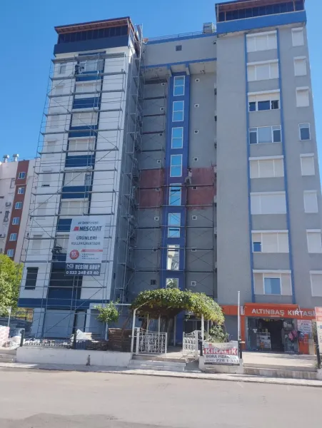 Teslim edilen apartman cephesi