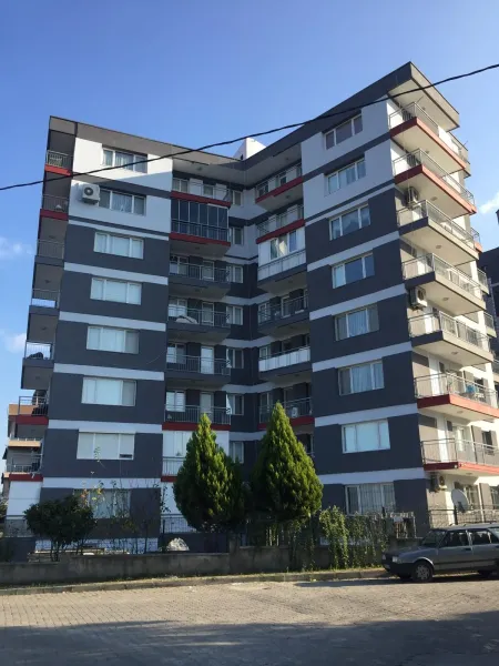 Teslim edilen apartman cephesi